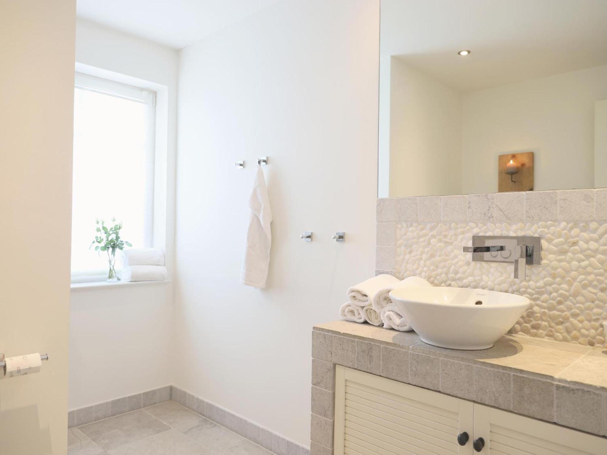 Apartment Berthin-bleeg-str. 1, W3